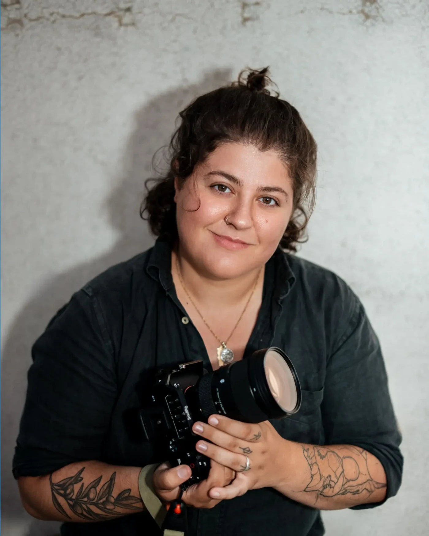Alissar Alia mit ihrer Kamera