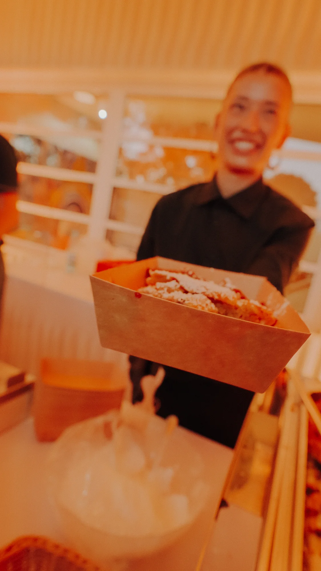 Frische Waffeln beim Sommerfest